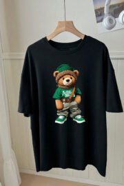 Ormancı Ayı Baskılı Unisex Siyah Oversize T-shirt - Rahat ve Şık Tasarım