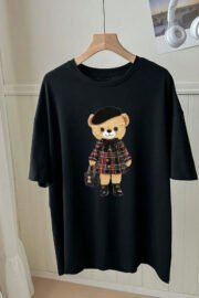 Sanatçı Ayı Baskılı Unisex Siyah Oversize T-shirt - Rahat ve Şık Tasarım