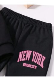 Kız Çocuk Siyah New York Baskılı İkili Takım – Sweatshirt & İspanyol Paça Eşofman Altı - Görsel 3